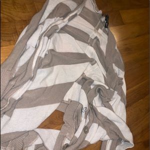 tan and white sweater